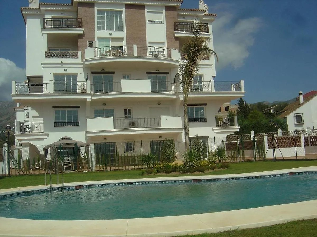 マラガDuplex Cortijo Chico Mijas, Piscina, Garaje, Wifiアパートメント 0*, マラガ